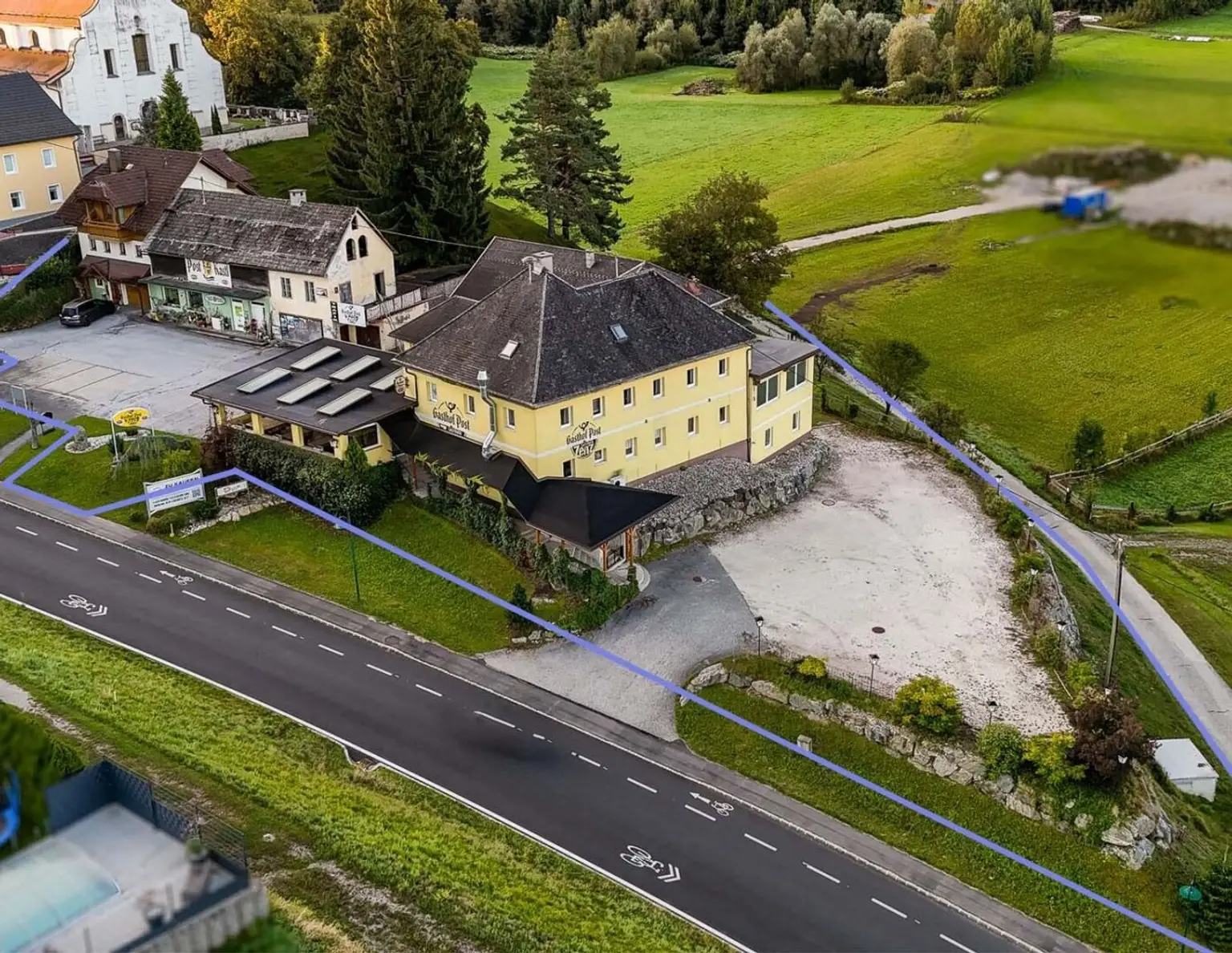 Drei Häuser, ein Preis - Raum für Ihre Ideen in Finkenstein am Faaker See!