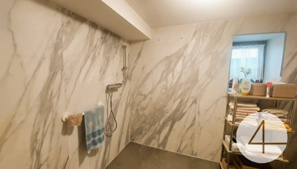 Doppeltes Glück - zwei Häuser zu einem Preis!