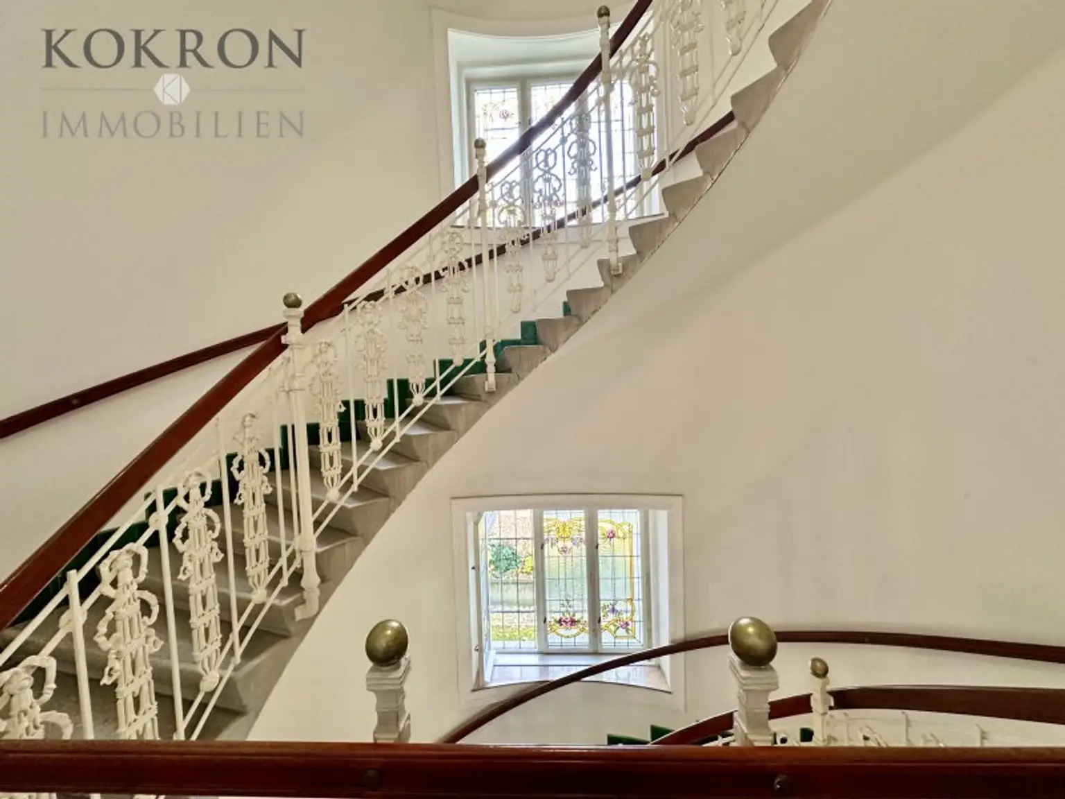 Wo Geschichte atmet und Ruhe wohnt - Ihre Altbauwohnung mit Balkon in Alt-Hietzing