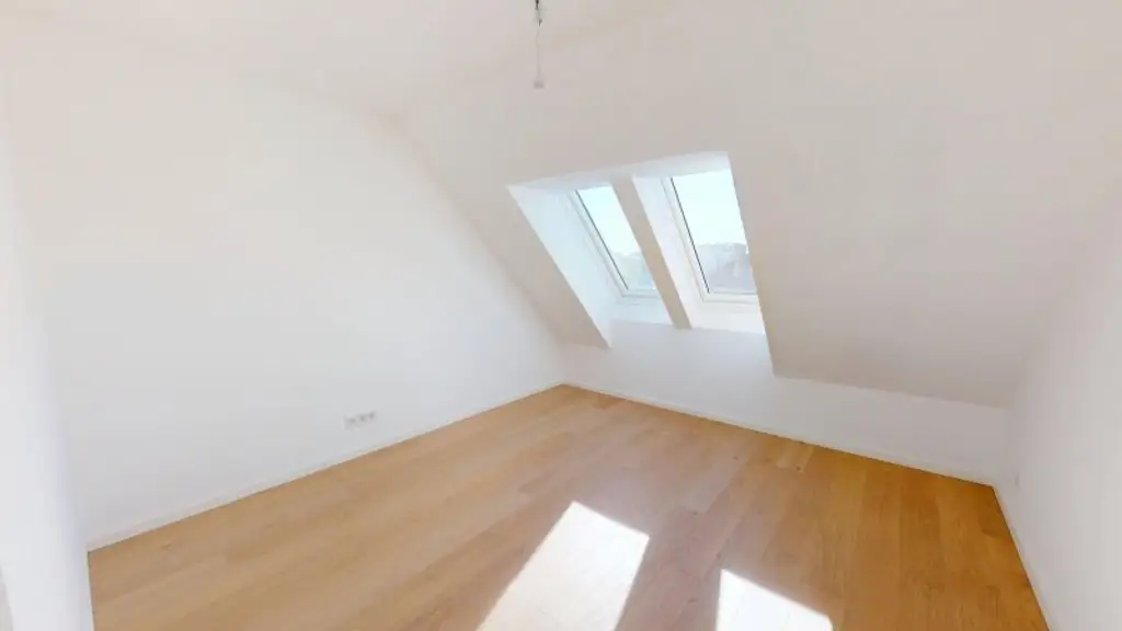 Erstbezug: 3-Zimmer-DG-Wohnung mit Terrasse (Kurzzeitvermietung gestattet!)