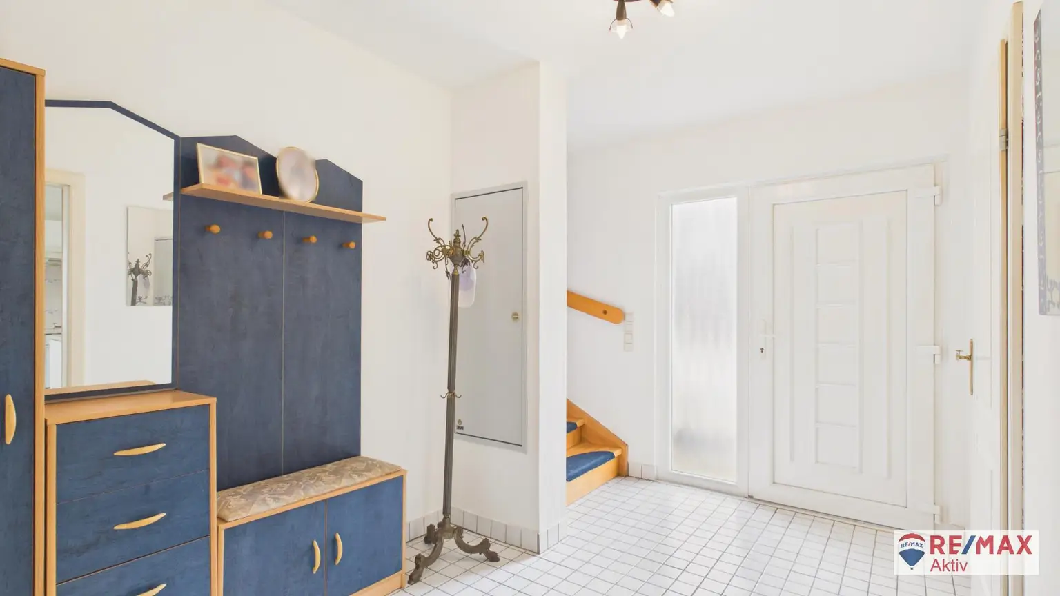 Vorzimmer EG 1_3