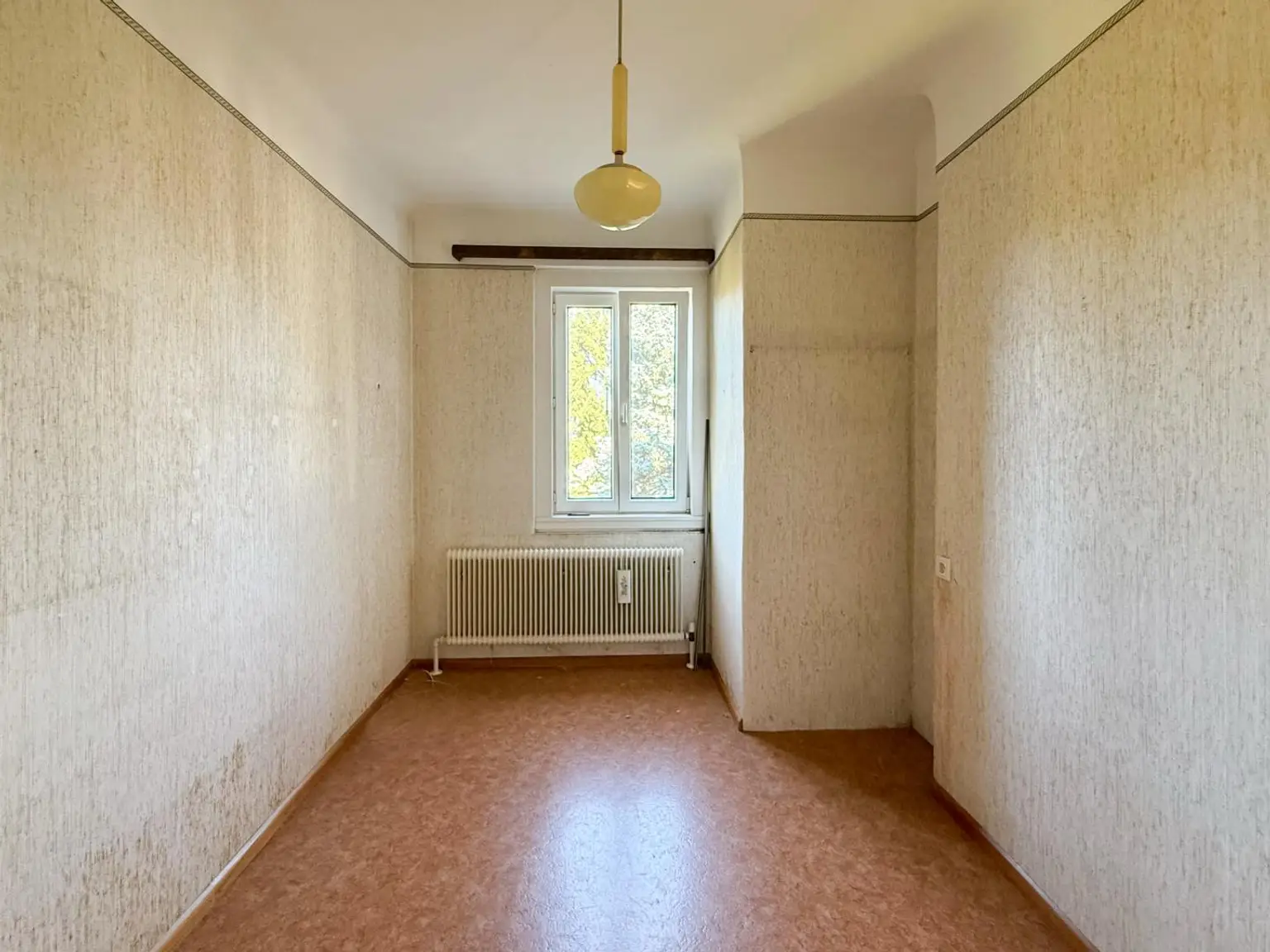 Wunderschönes Grundstück / Ausbaumöglichkeiten des Hauses / Lainzer Tiergarten