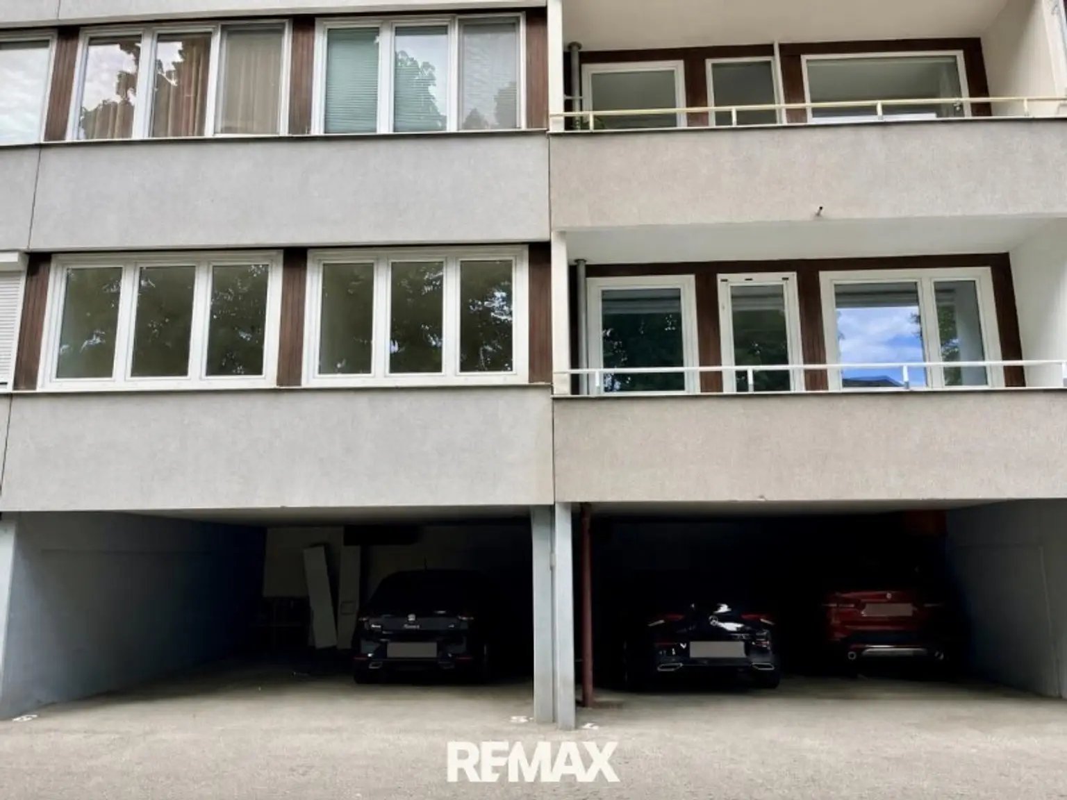 Hausansicht mit Loggia