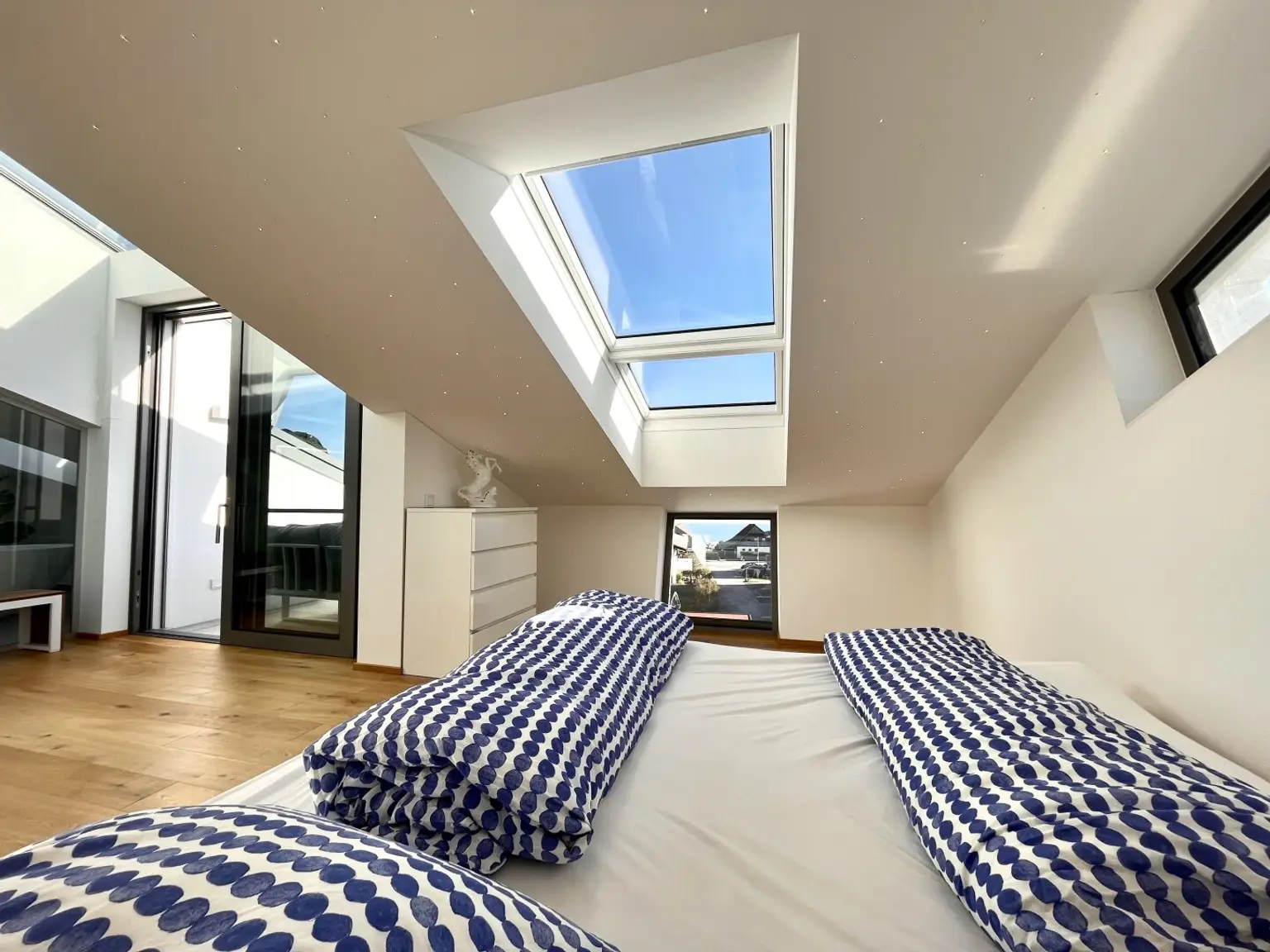 Modernes Architektenhaus mit Seeblick