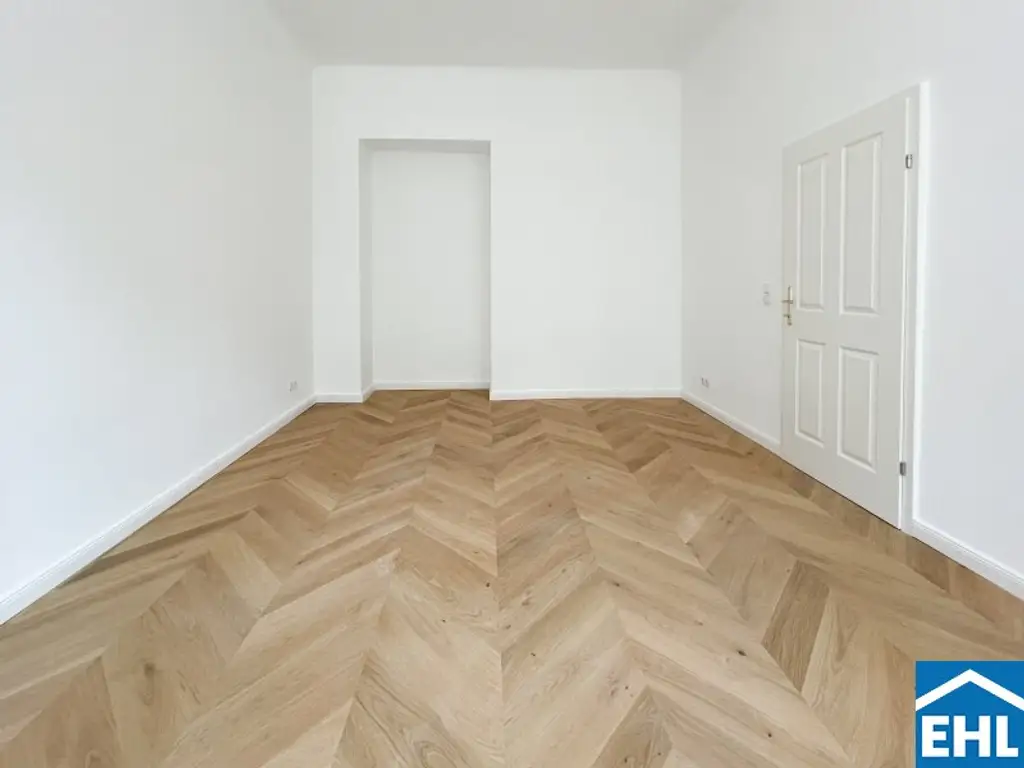 Sanierte 2-Zimmer-Altbauwohnung mit separater Küche Nähe Augarten