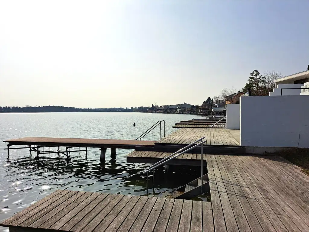 UFERPARZELLE AM NEUFELDER SEE - kleines Haus mit eigenem Seezugang & Steg auf Pachtgrund zu verkaufen
