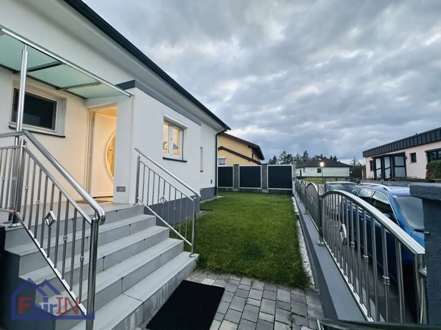Traumhaus in Sollenau: Gepflegtes 140m² Heim mit Garten, Garage!