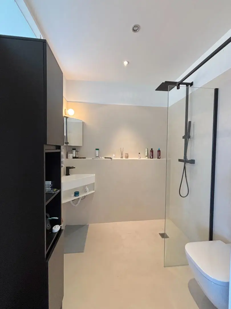 charmante 2-Zimmer-Wohnung mit Loggia im Dachgeschoss