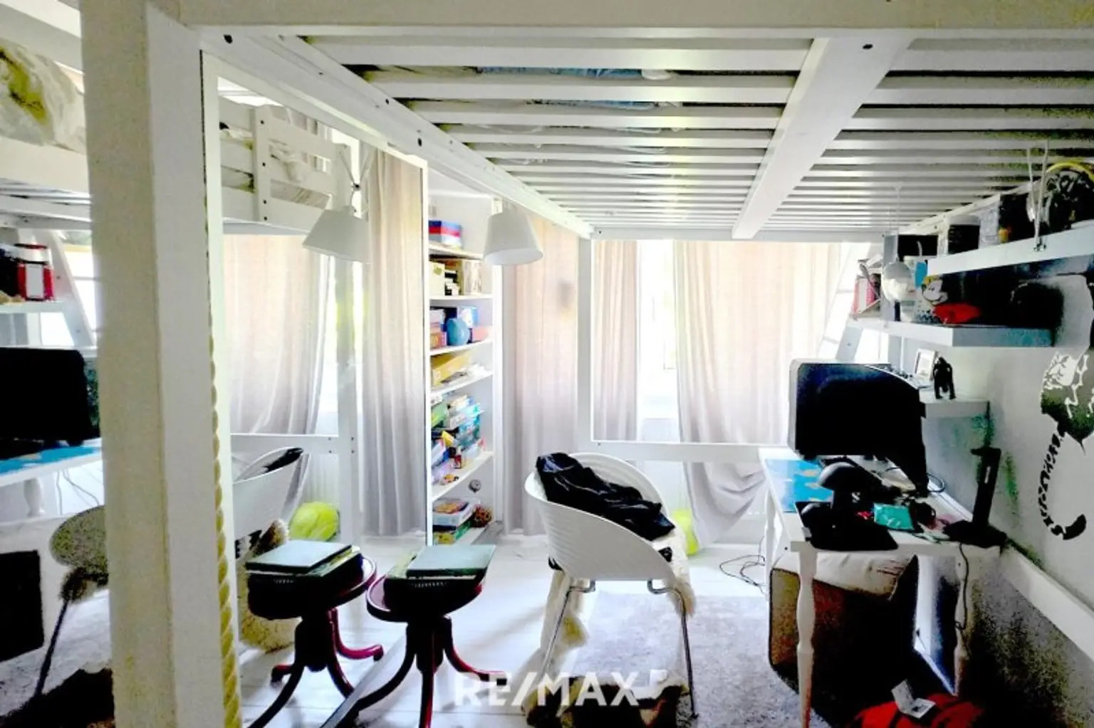 Eigengarten- 4 Zimmer- Pool