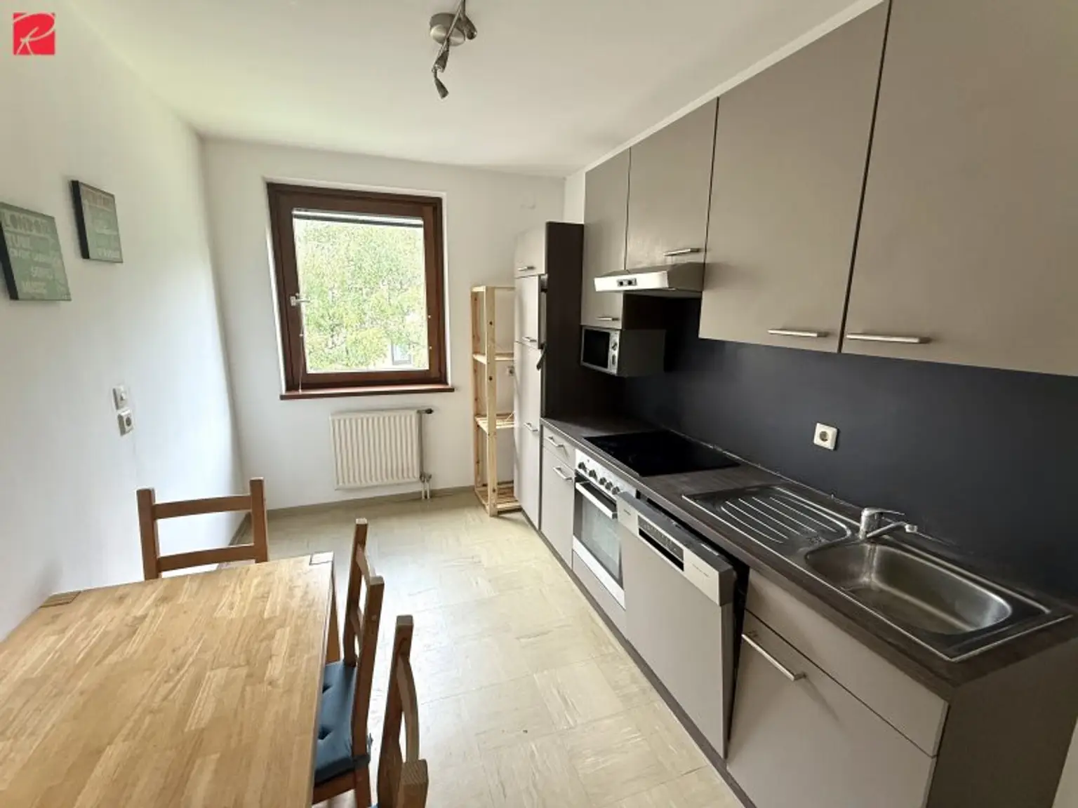 WG-Traum: Mehrzimmerwohnung mit Südbalkon!