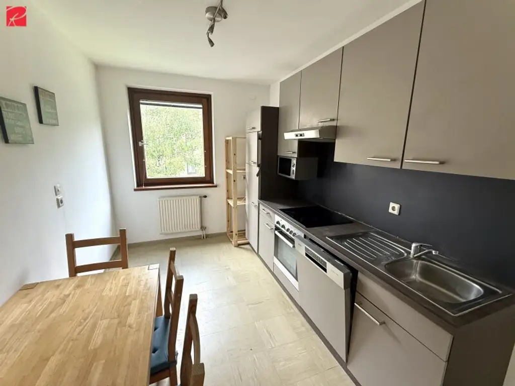 WG-Traum: Mehrzimmerwohnung mit Südbalkon!