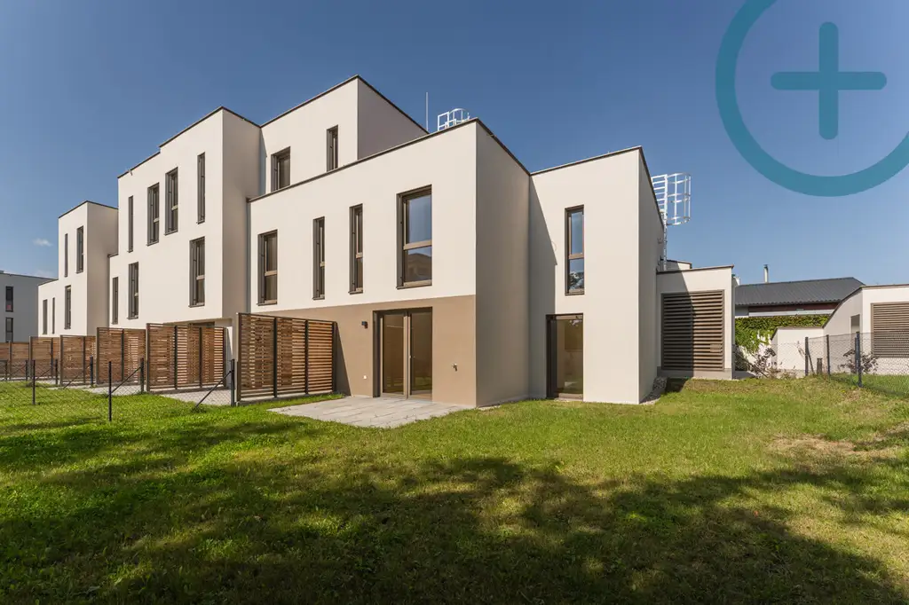 Modernes Familiendomizil inklusive Gartenruhe & Stadtnähe
