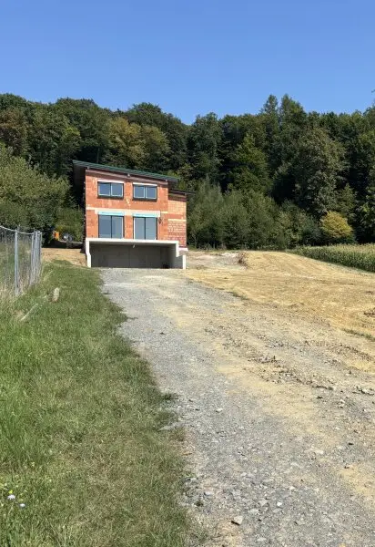 '' ZEITGEIST '' Exklusives Einfamilienhaus in beschaulicher Ruhelage - Rohbau bereits errichtet - Fertigstellung Dez. 2025 !!