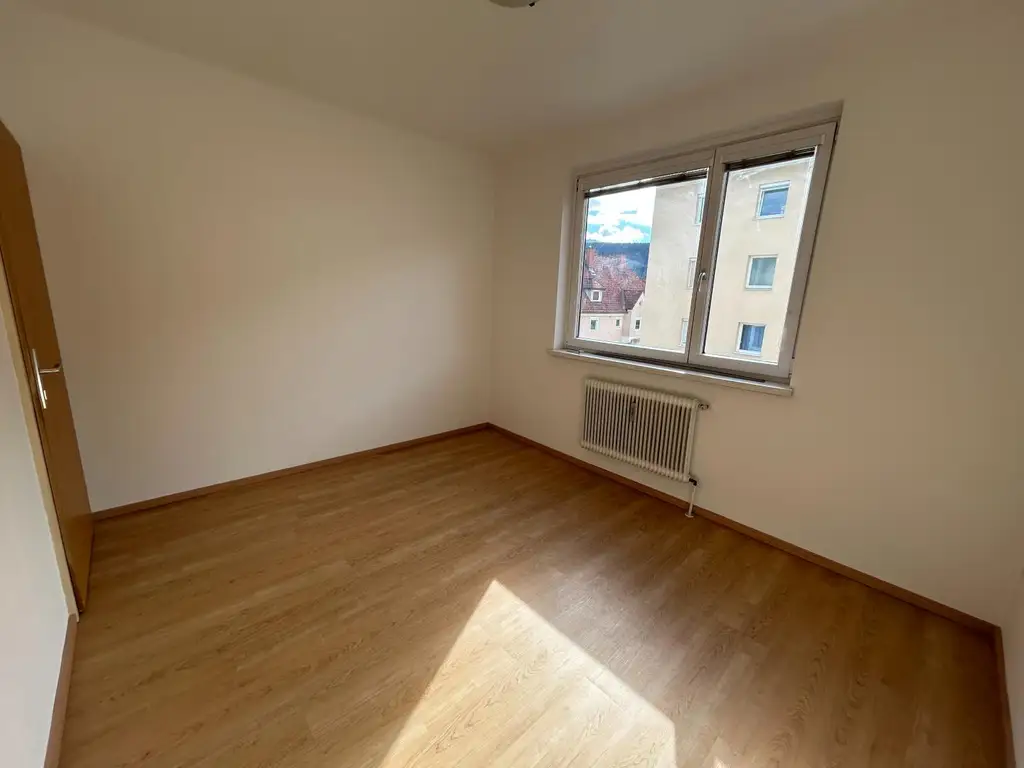 Schöne 2-Zimmer Wohnung in sonniger Lage!