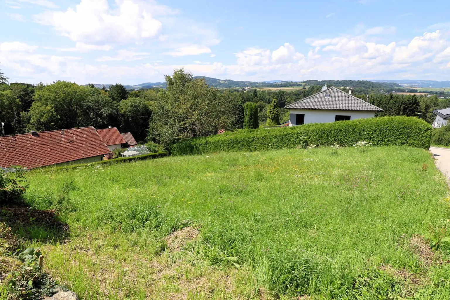 Baugrundstück mit Aussicht!
