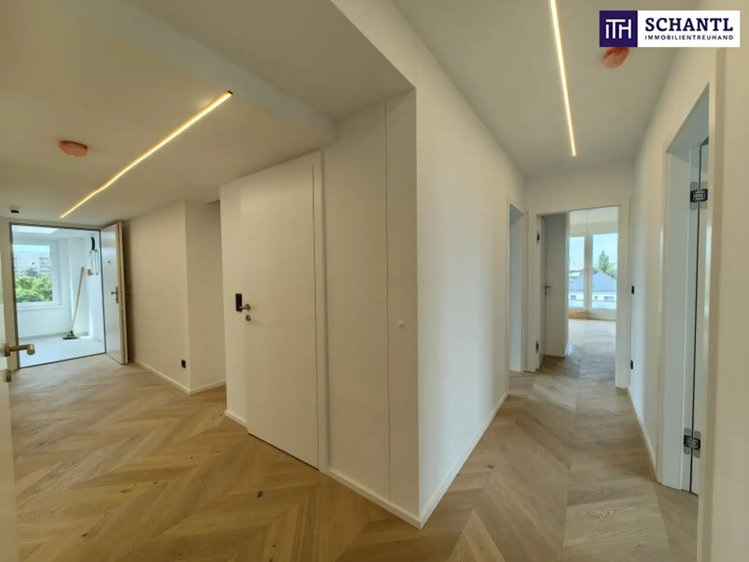 Modernes Penthouse mit 5!!! Sonnenterrassen *Erstbezug *Deckenkühlung *Wasser-Wasser-Wärmepumpe *geräumige Wohnküche *exklusive und stylische Ausstattung *schlüsselfertig