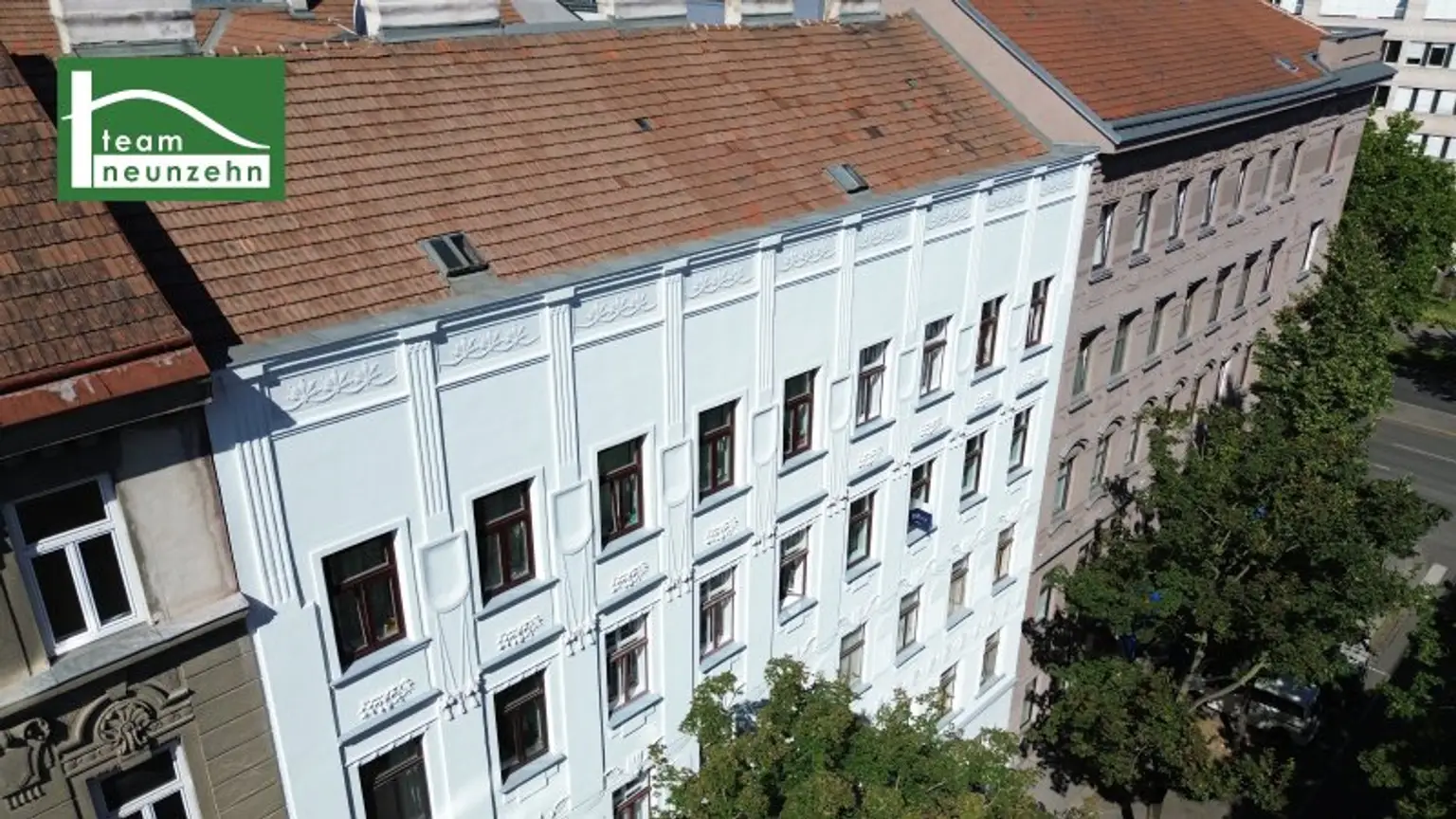 Unsaniertes Geschäftslokal-Büro im schönen Altbau - Stuwerviertel - Nähe Vorgartenmarkt - JETZT ANFRAGEN