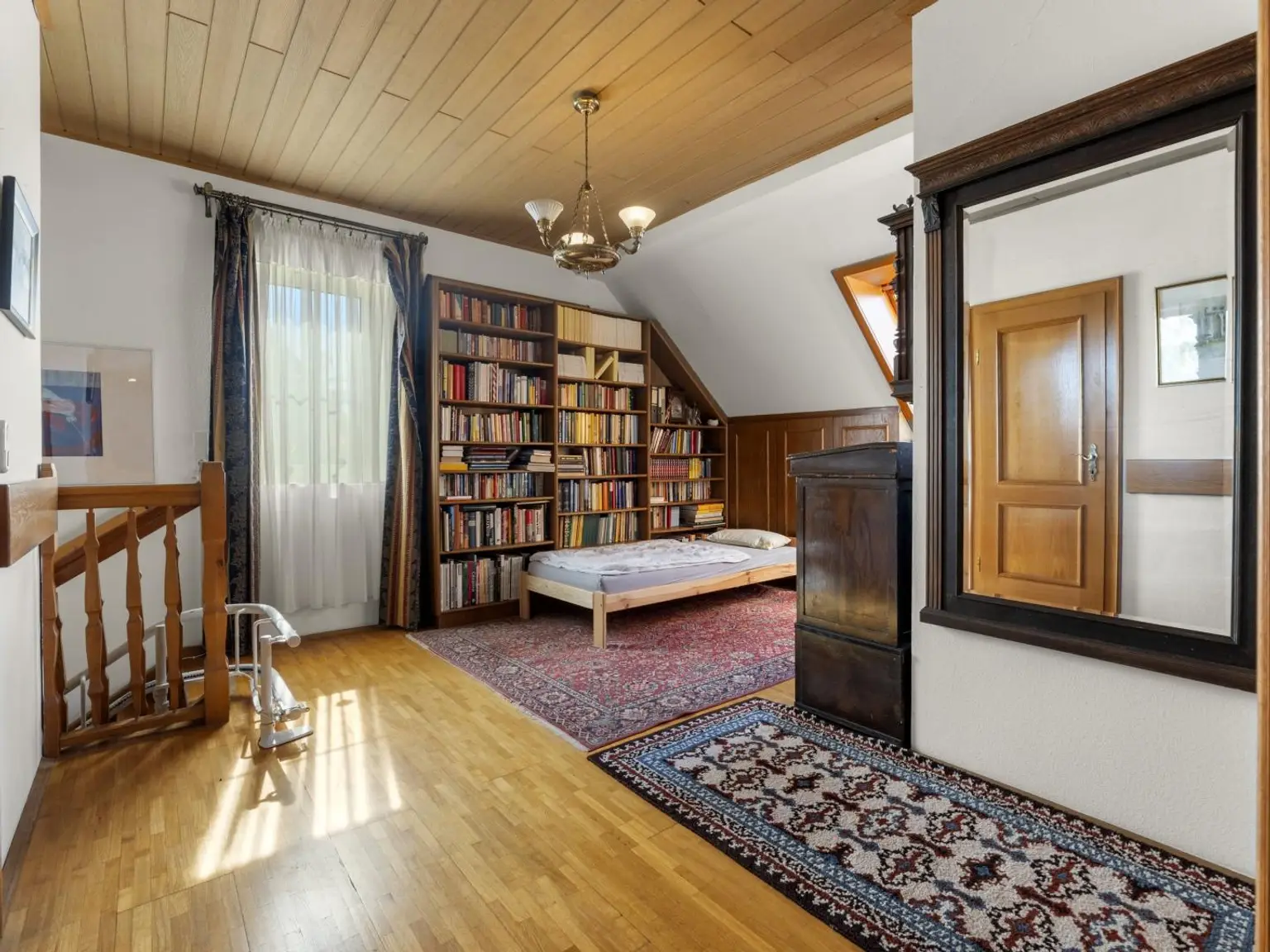 Raum zum Relaxen und Lesen