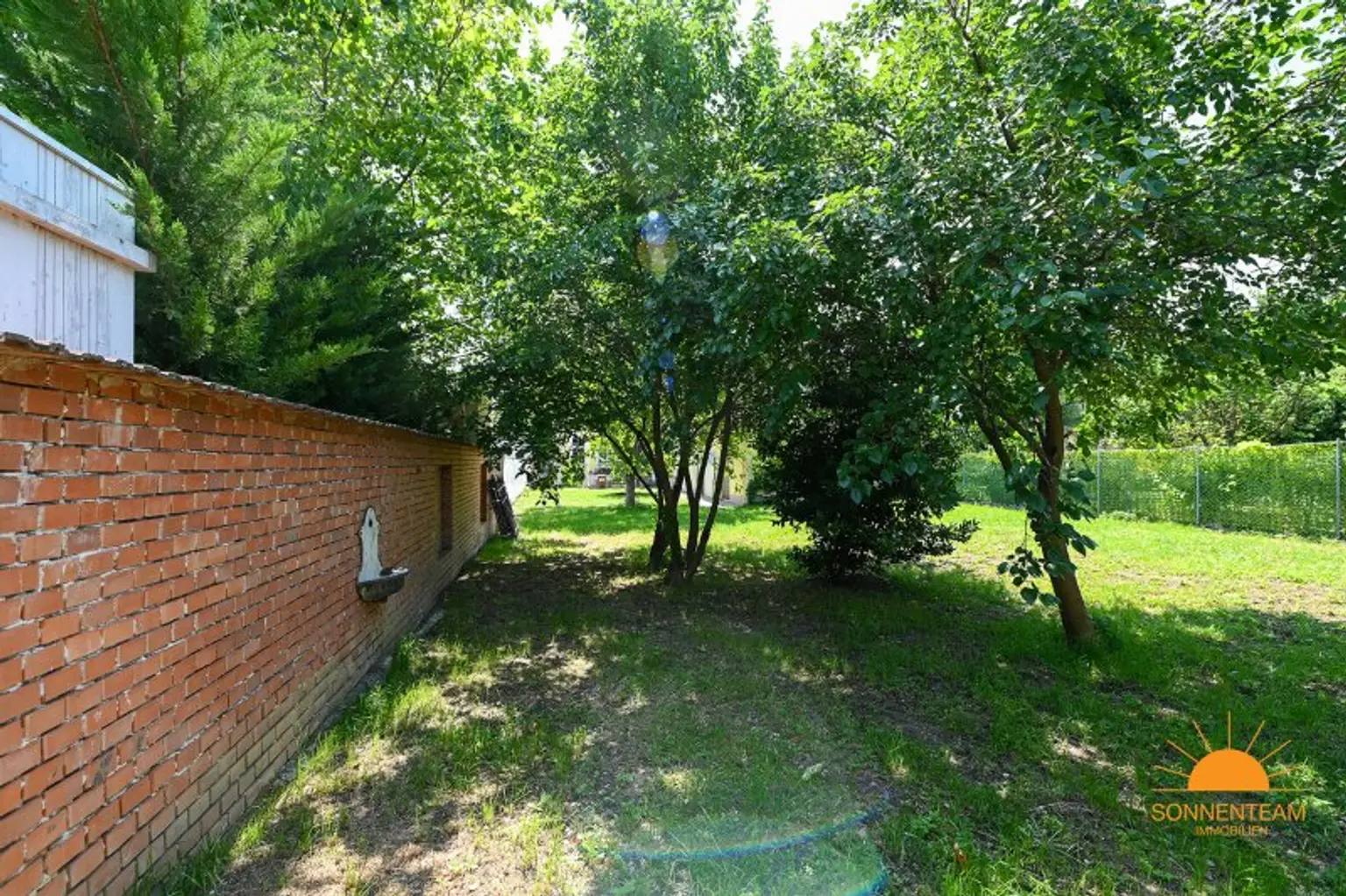 Charme & Potential – Altbauvilla mit großem Garten in Mödling
