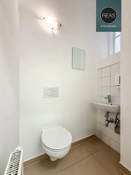 Klimatisiertes Büro bei neuer U5 Station! Repräsentatives Haus in bester Innenstadtlage bei der Votivkirche!