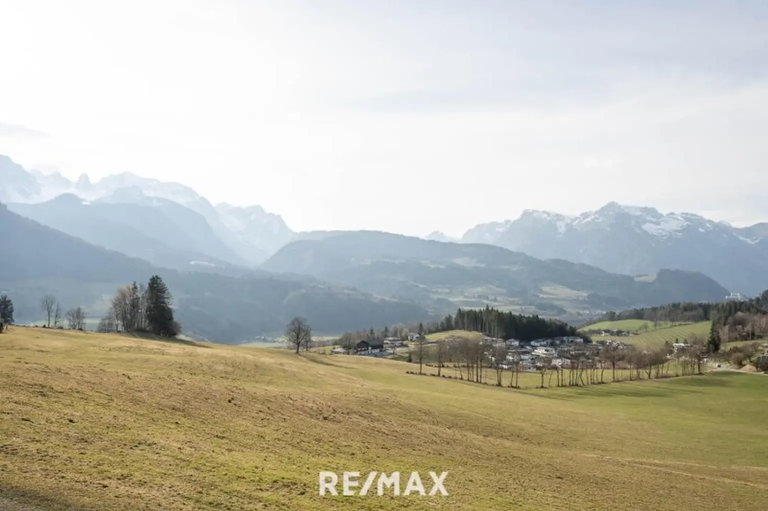 "Wo Lebensqualität beginnt" - Haus mit Panoramaausblick in Pfarrwerfen!