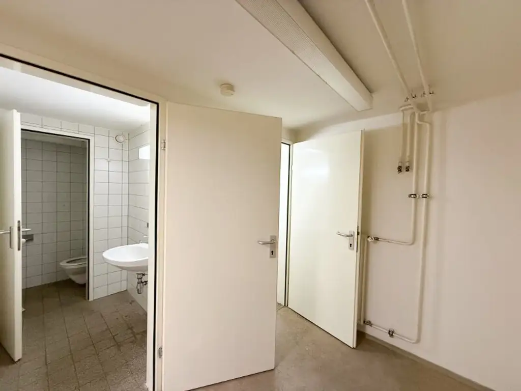 Attraktive Geschäftsfläche in gut frequentierter Lage – Ziegelofengasse, 1050 Wien