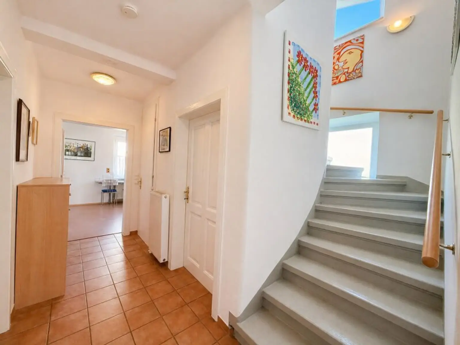 Kompagnon Immobilien Flur / Stiegenaufgang EG