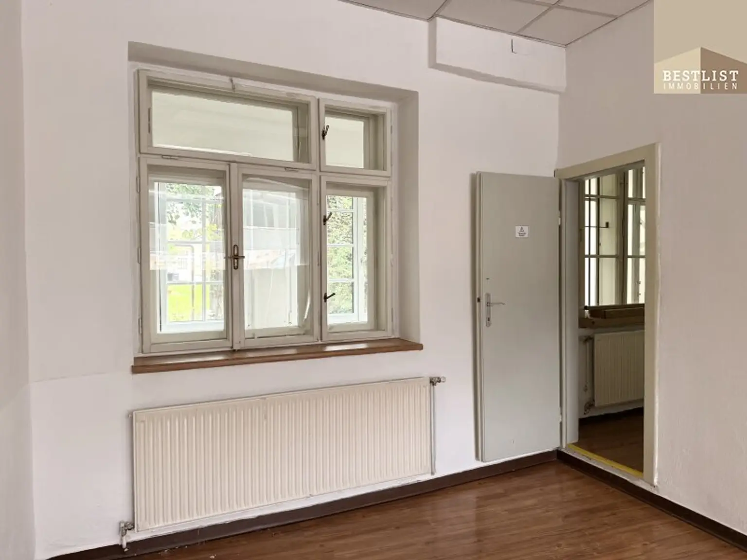 Attraktives Zinshaus mit Gewerbefläche und Wohnmöglichkeit in bester Lage!