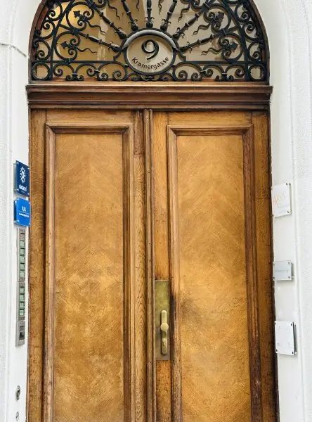 +PROVISIONSFREI+ Prestigeobjekt in 1A-Lage – Altbaubüro beim Hohen Markt ab sofort zu mieten!