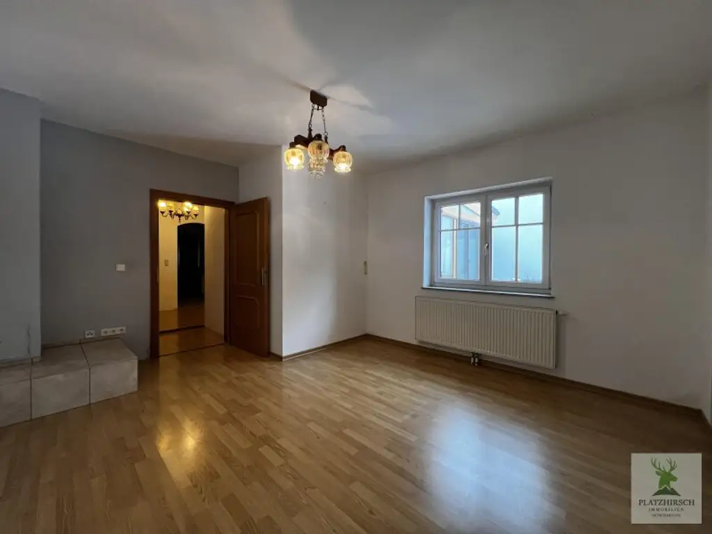 Einzigartiges Liebhaberobjekt mit toskanischem Flair, riesigem Garten, herrlichem Wintergarten, in Prottes - 35 Min von Wien - 8 Minuten von Gänserndorf