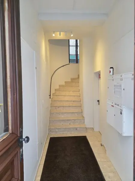 Eingangsbereich - Schöne und Helle 3 Zimmer Altbauwohnung nahe der Linzergasse Miete Rechte Altstadt Salzburg