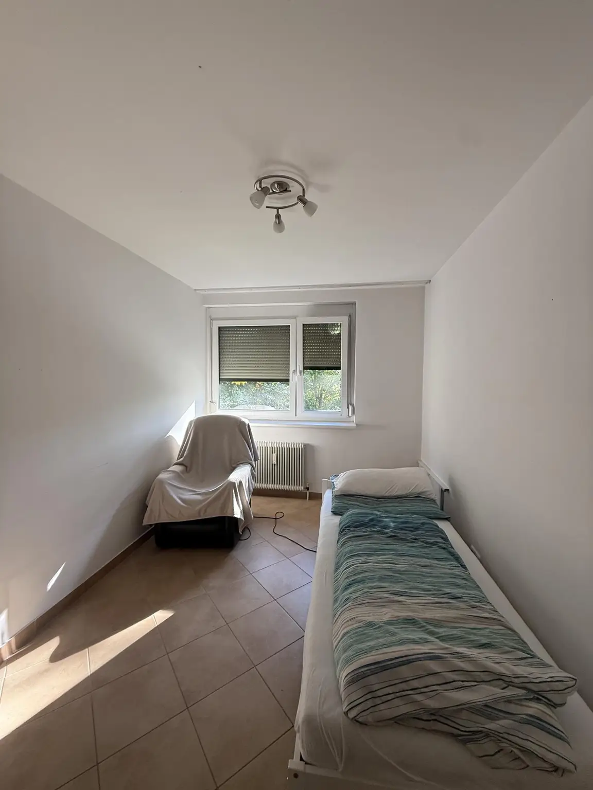 Großzügige 3 Zimmer-Wohnung mit Blick ins Grüne!