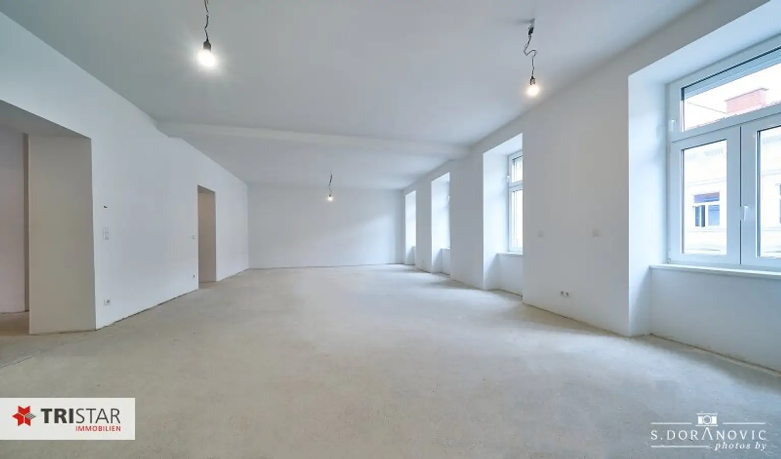 NEU! ++ ca. 146 m² + BALKON ++ 5-6 ZIMMER ++ TOP-SANIERTE ALTBAUWOHNUNG IN 1180 WIEN ++ NÄHE AKH & U6 ++ EIGENTUM ++ ERSTBEZUG NACH SANIERUNG ++