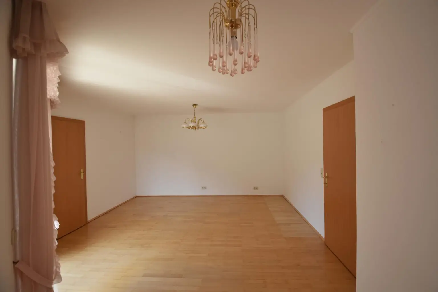 Doppelhaushälfte mit Garten & Carport - in beliebter Lage