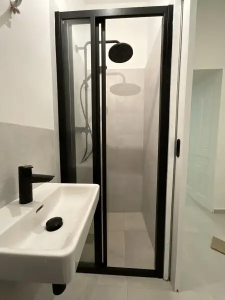 **NEU** fabelhafte 1-Zimmerwohnung in zentraler Lage - möbliert