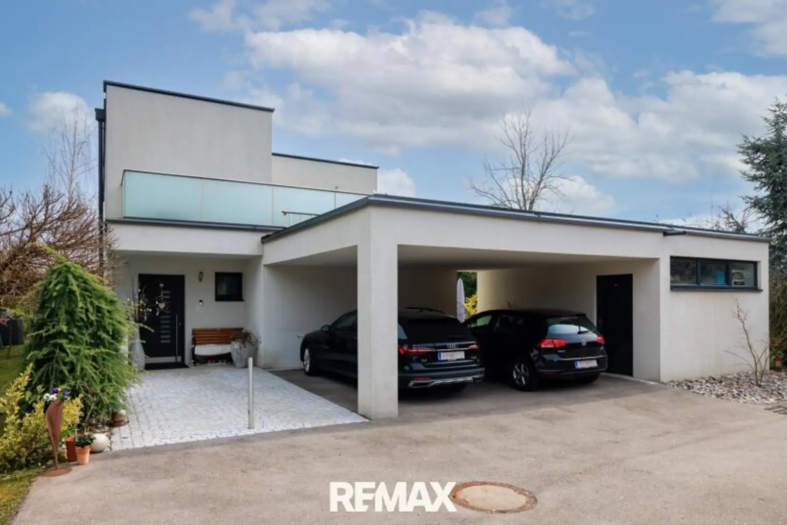 Carport mit Lagerraum