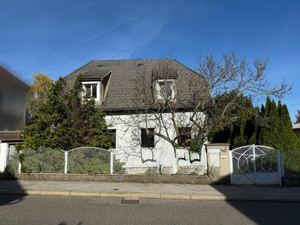Wunderschönes Grundstück / Ausbaumöglichkeiten des Hauses / Lainzer Tiergarten