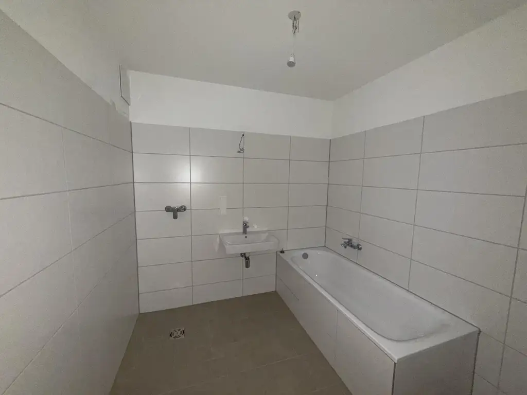"ein viertel grün" - Schöner Wohnen in Wiener Neustadt - Top 10/1!
