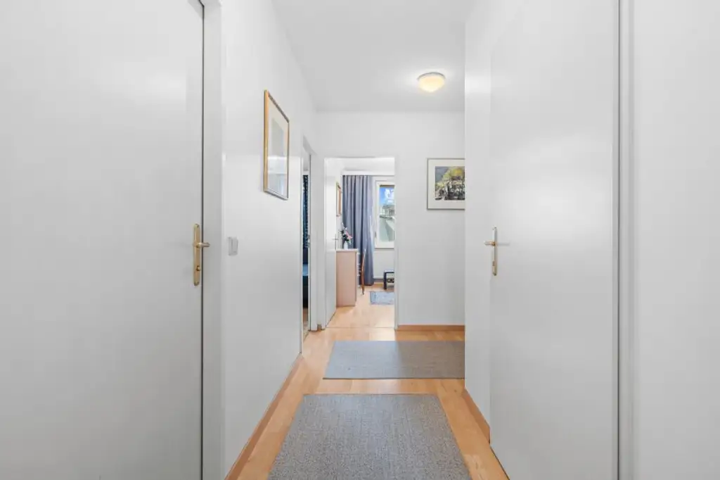 Helle, geräumige 4-Zimmerwohnung  in 1030 Wien - zentral gelegen und sofort verfügbar!