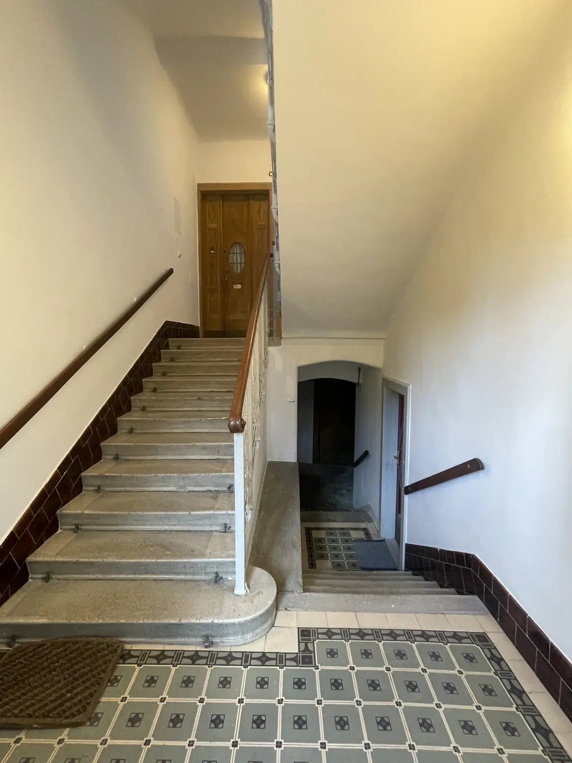 5-Zimmer-Familienwohnung mit Grünblick