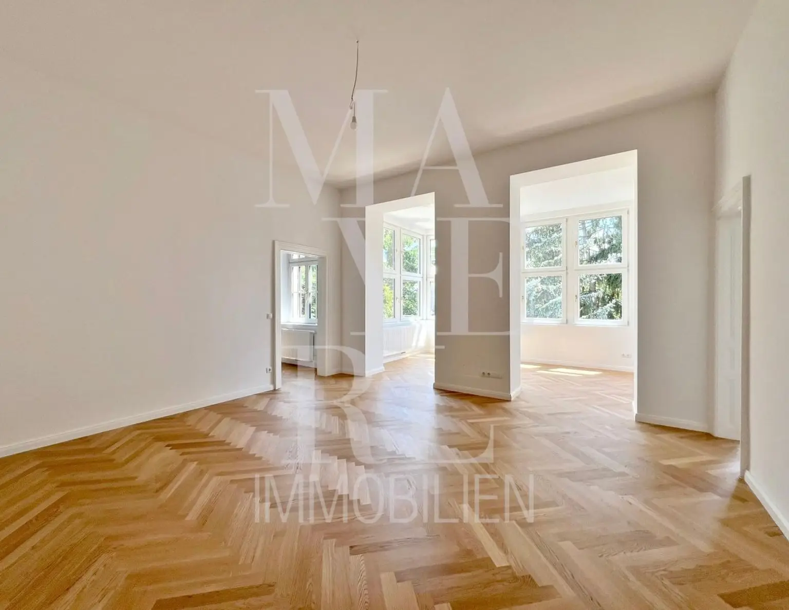 Ersbezug! wunderschön sanierte Altbauwohnung im Cottage