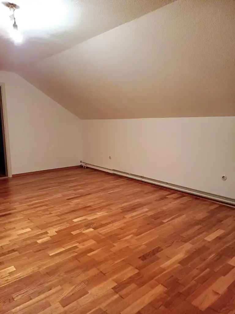 8430 Leibnitz/Kaindorf: Gepflegtes Einfamilienhaus mit separatem Kleinwohnhaus