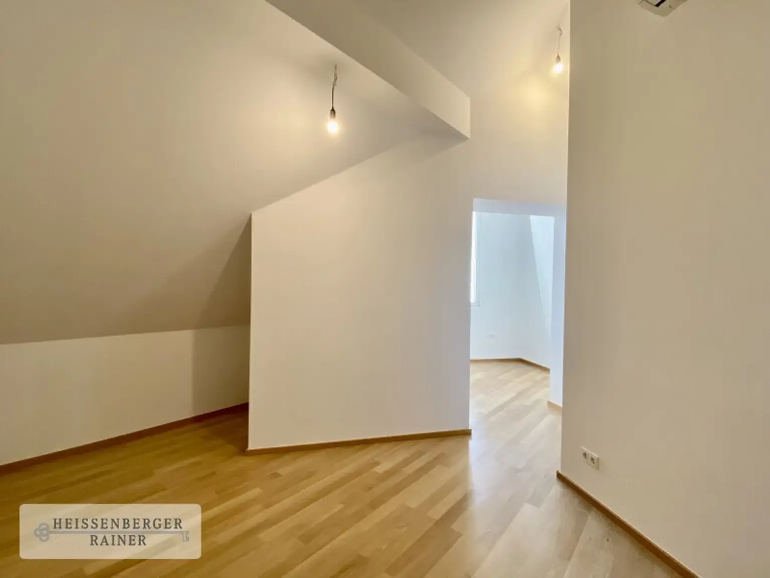 WOHNEN IM MARGARETENHOF /// PILGRAMGASSE /// beeindruckende Dachterrassenwohnung in einzigartiger Lage