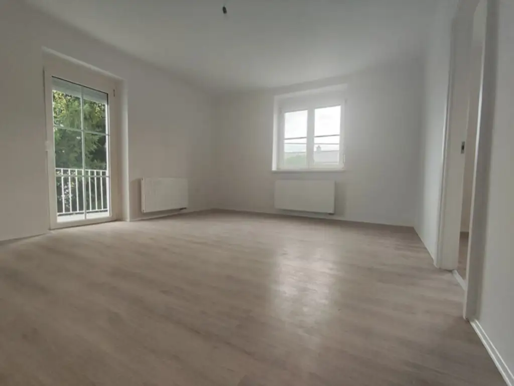 Frisch renovierte Eigentumswohnung mit 2 Balkonen in Siegendorf – Ihr neues Zuhause!