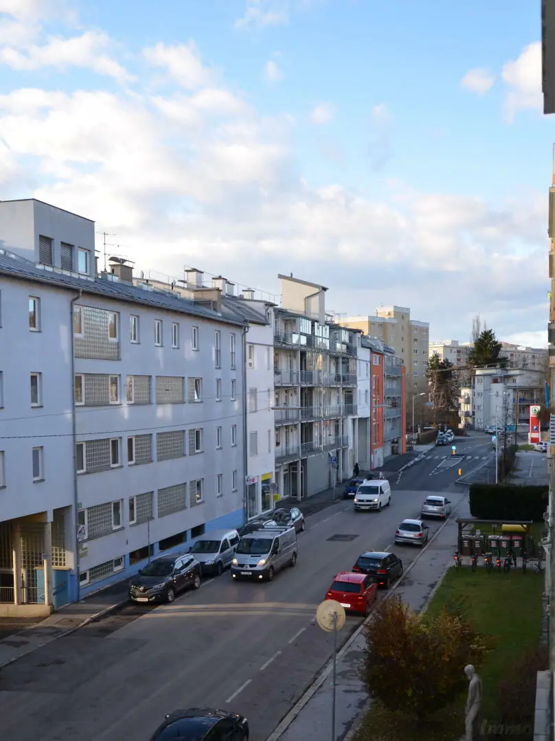 Großzügige, helle 3-Zimmerwohnung in Geidorf, WG-geeignet.