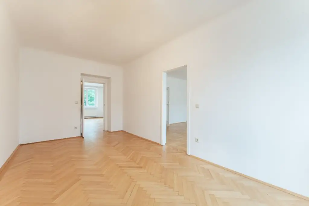 Große Familienwohnung in guter Lage