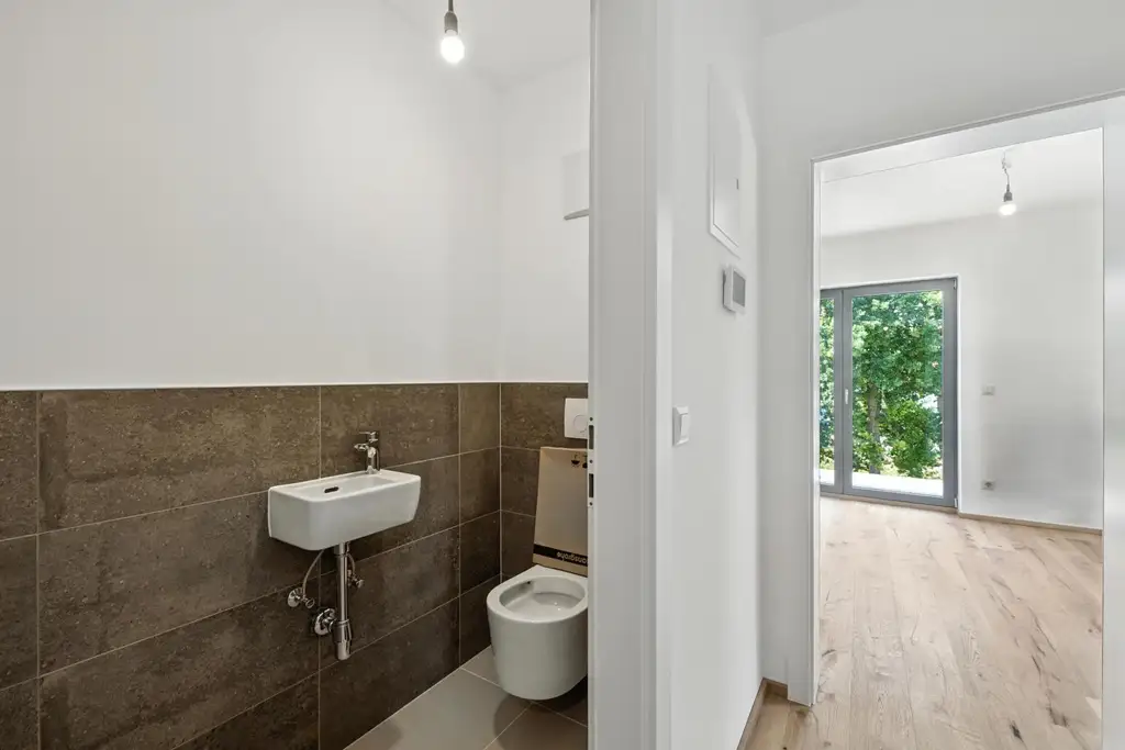 SCHLÜSSELFERTIG! MODERNES WOHNEN AM LAND - HOCHWERTIGER BAUMEISTERQUALITÄTSBAU IN SIERNDORF!
