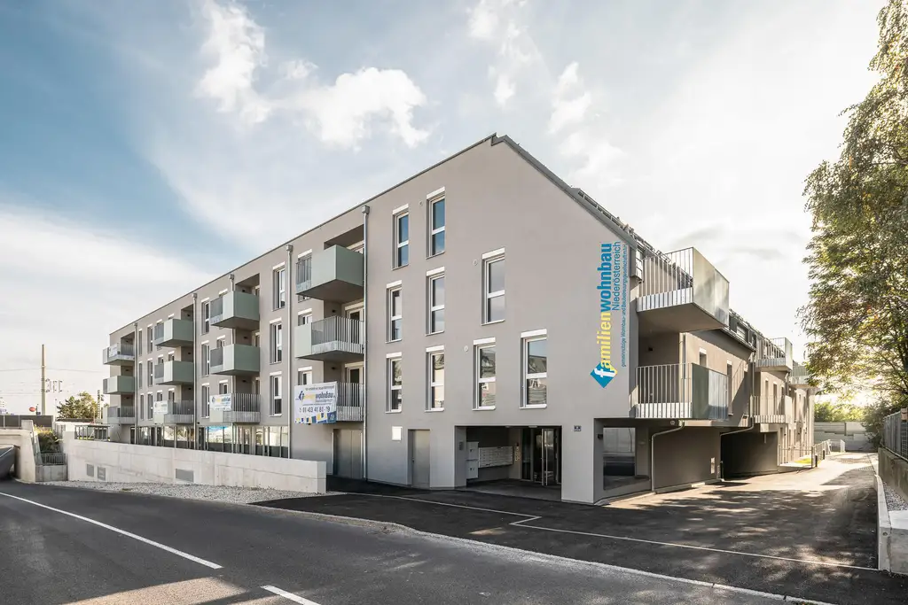 2326 Lanzendorf, Untere Hauptstraße 11