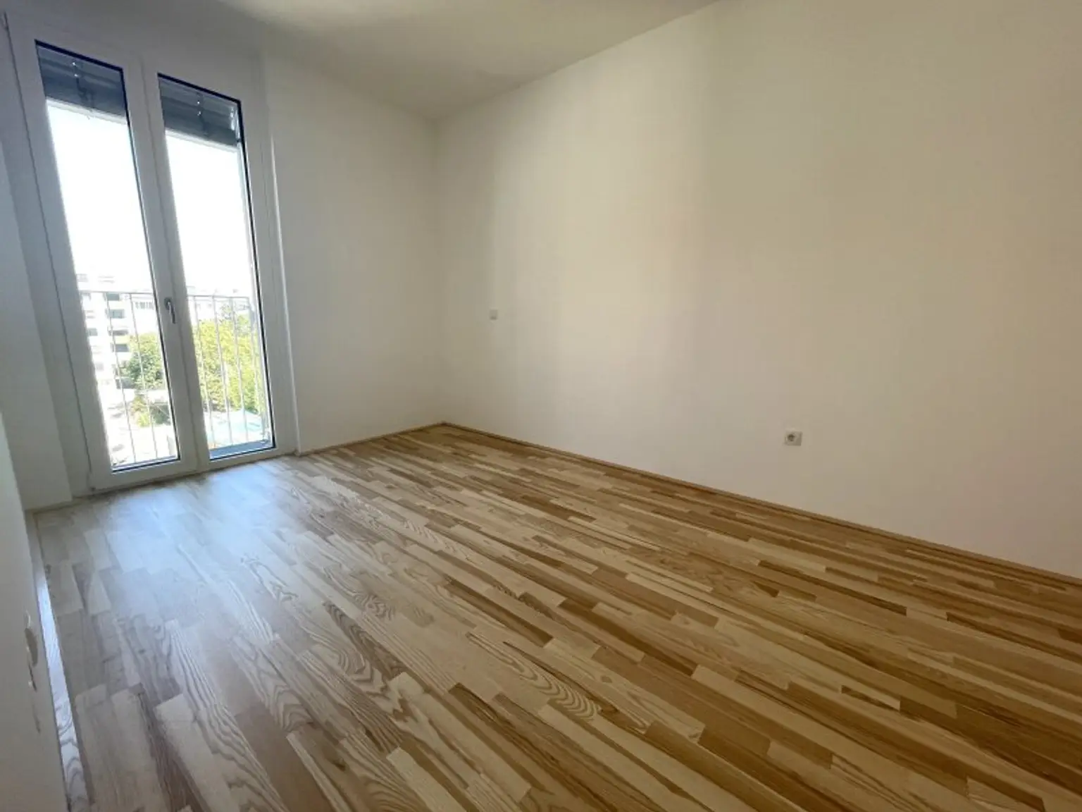 2-Zimmer Wohnung in TOP Lage - sehr begehrt nahe der U-Bahn - ab 01.10