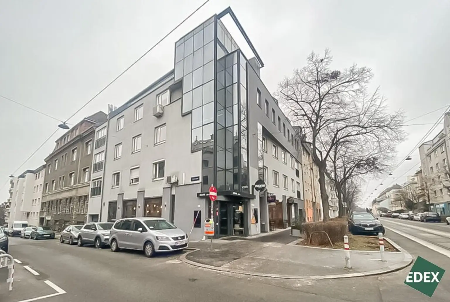 Großflächige Ordination mit guter Anbindung